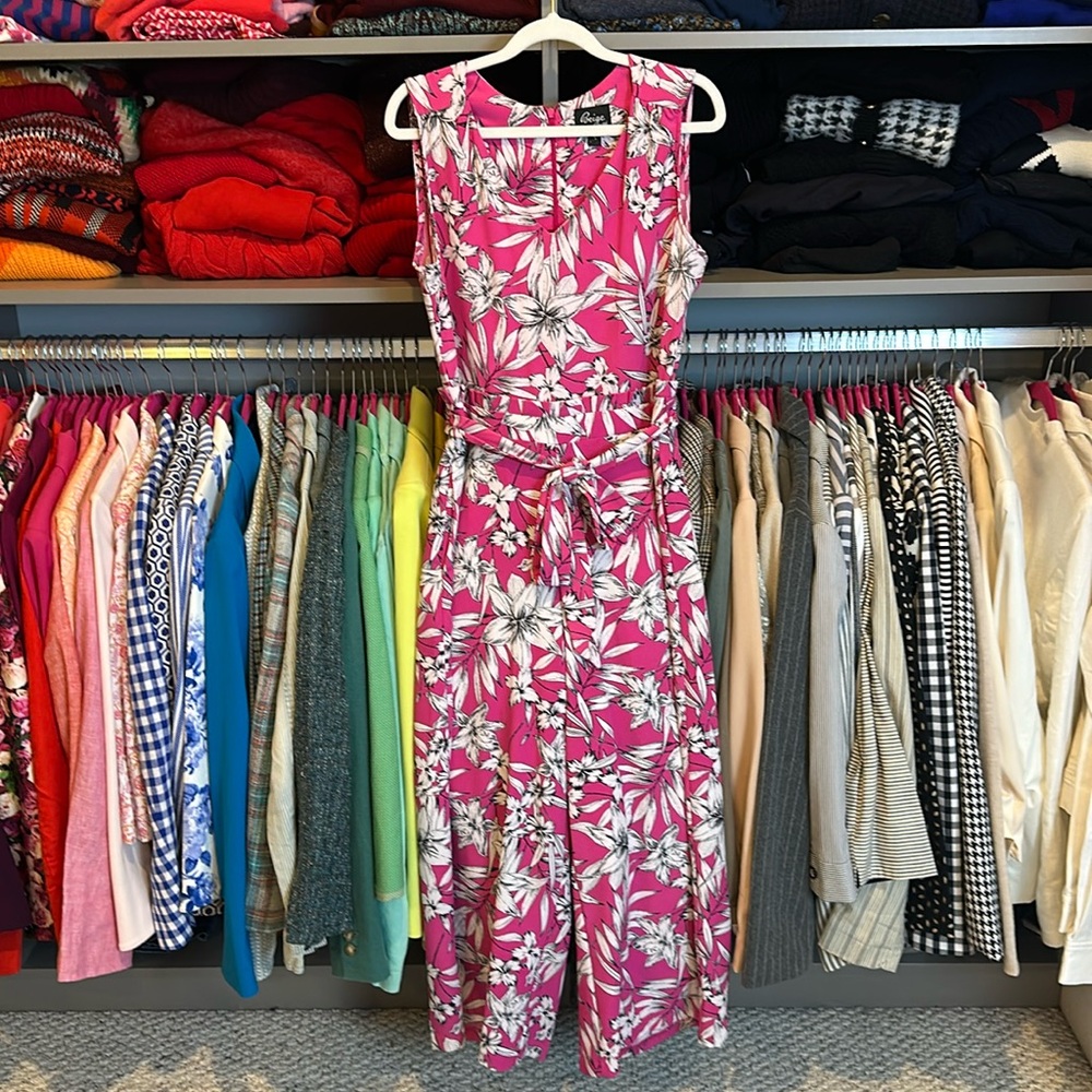 Beige by Eci pink with white floral print sleeveless v neck jumpsuit size S